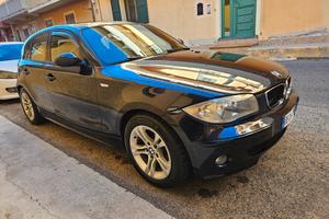 Bmw serie1 118 2.0 122 cv Anno 2006