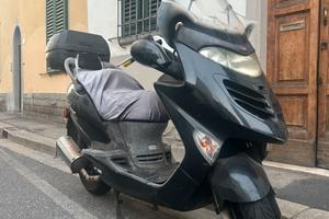 Scooter Kymco Grand Dink 150cc