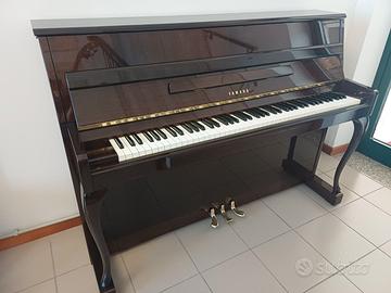 Pianoforte verticale YAMAHA M1S