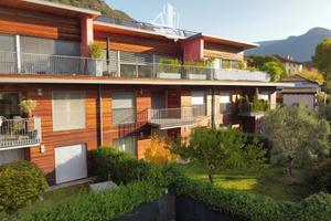 Gries/ San Maurizio: moderno quadrilocale con giar