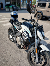 CF Moto 650