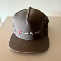 Cappello visiera piatta Audi