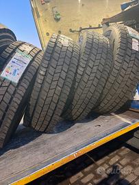 Gomme 245.70 195r