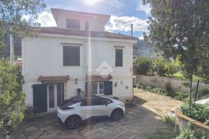 VILLA SINGOLA A MONREALE