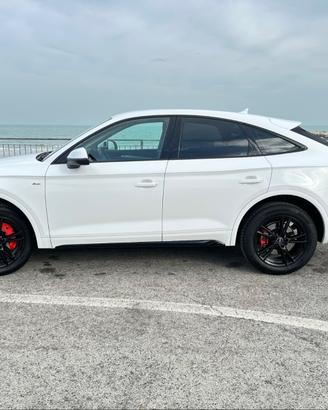 Q5 Sportback S-Line 204 mhev 12V quattro s-tronic