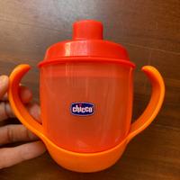 Bicchiere in plastica con manici e ciuccio CHICCO