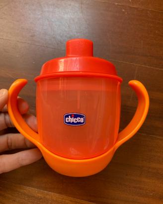 Bicchiere in plastica con manici e ciuccio CHICCO