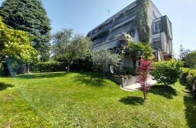 Immobile in asta di 139 m² con 3 locali a Rho