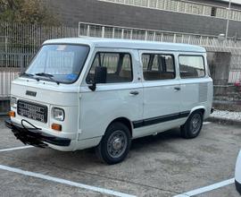 Fiat 900 E panorama