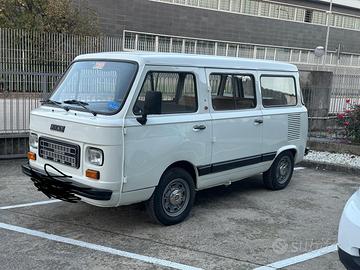 Fiat 900 E panorama