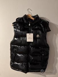 Smanicato moncler