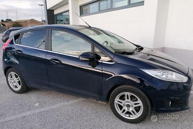 FORD FIESTA 1.5 DIESEL TITANIUM