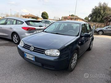 VOLKSWAGEN Golf 1.6 cat 5 porte Highline GPL