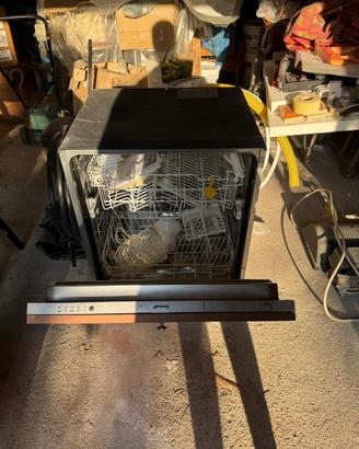 Lavastoviglia smeg