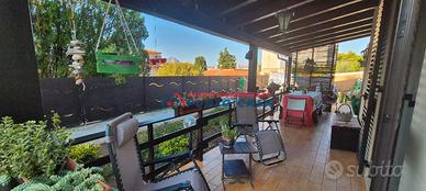 SANT'ANDREA - Villetta in residence con giardino