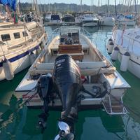 Barca Boston Whaler Outrage 25