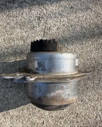 SUPPORTO SOSPENSIONE MOTORE ALFA ROMEO GIULIA 0050