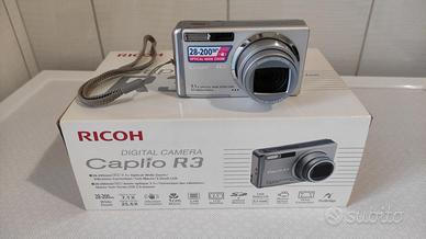 Ricoh Caplio R3 digital camera