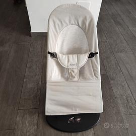 sdraietta balance baby bjorn 