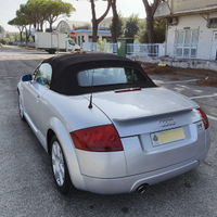 Audi TT roadster quattro