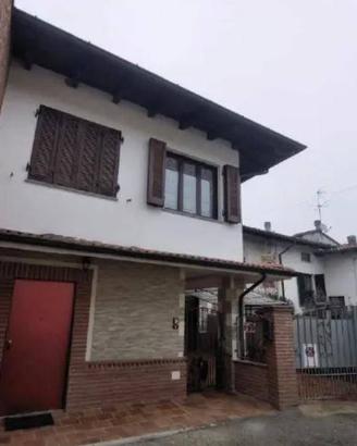 Immobile in asta di 244 m² con 3 locali a Felizzan