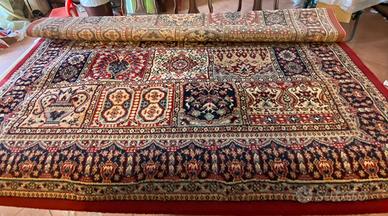 Prezioso tappeto orientale vintage