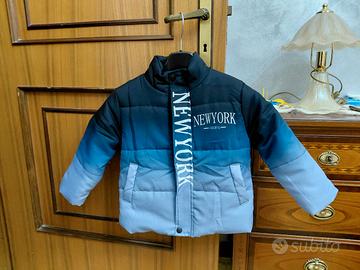 Giubbotto sulle sfumature di blu 