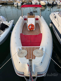 Gommone EURMARINE 740 con Suzuky 250cv