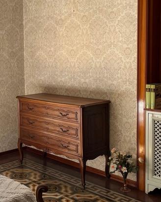 Madia / mobile