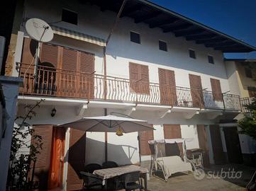 CASA SEMINDIPENDENTE A ALICE CASTELLO