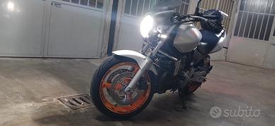 honda hornet 600