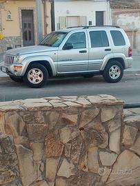 Jeep Cherokee kj sport limited