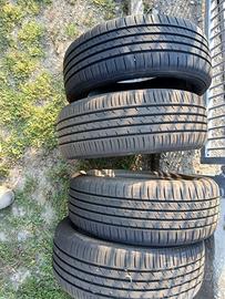 Treno Gomme Estive Kumho 205/50 ZR17 - Come Nuove!