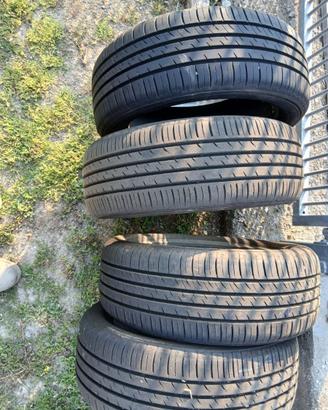 Treno Gomme Estive Kumho 205/50 ZR17 - Come Nuove!