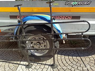 Parete divisoria universale per auto