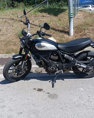 DUCATI SCRAMBLER 800 FINANZIABILE NO ANTICIPO NO B