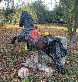 Cavallo giostra