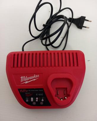 CARICA BATTERIE MILWAUKEE M12
