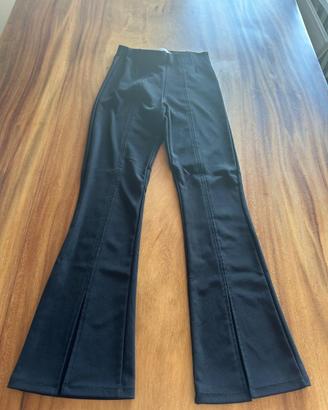 Pantalone a zampa bershka taglia S