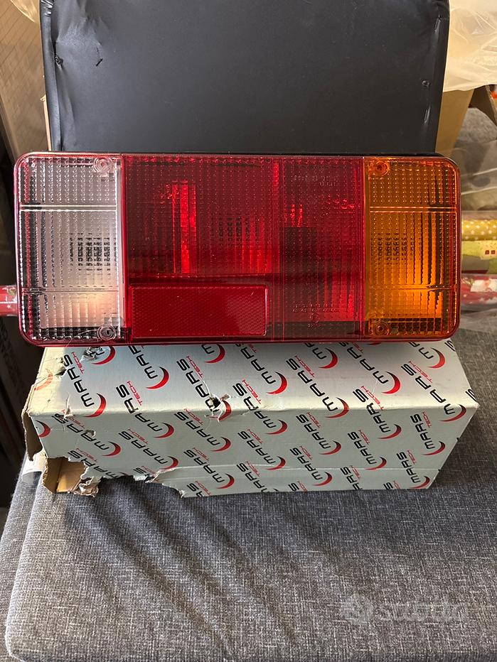 Fanale Posteriore Sinistro Per Fiat Doblò 2000-2005 - Compatibile, Lato Conducente