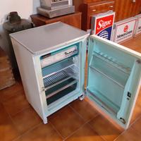 Mobile Frigo Vintage Indesit Anni 50 di Design Rar