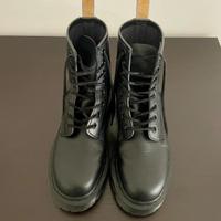 Dr. Martens