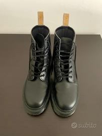 Dr. Martens