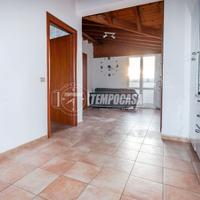 3 LOCALI SENZA SPESE - LIBERO SUBITO !