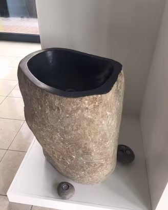 Lavabo pezzo unico in pietra naturale Flinstones