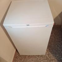 Congelatore verticale Beko 3 cassetti