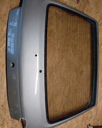 portellone bagagliaio cofano posteriore 205 gti