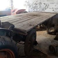 Carro antico in legno