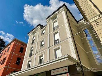 Splendido trivani sviluppa su due piani - BARILLA