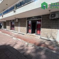 Ampio Locale Commerciale